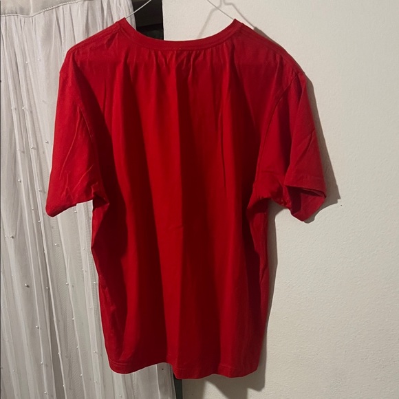 SHEIN Red Short Sleeve Tee with Teddy Patch - Picture 2 of 4